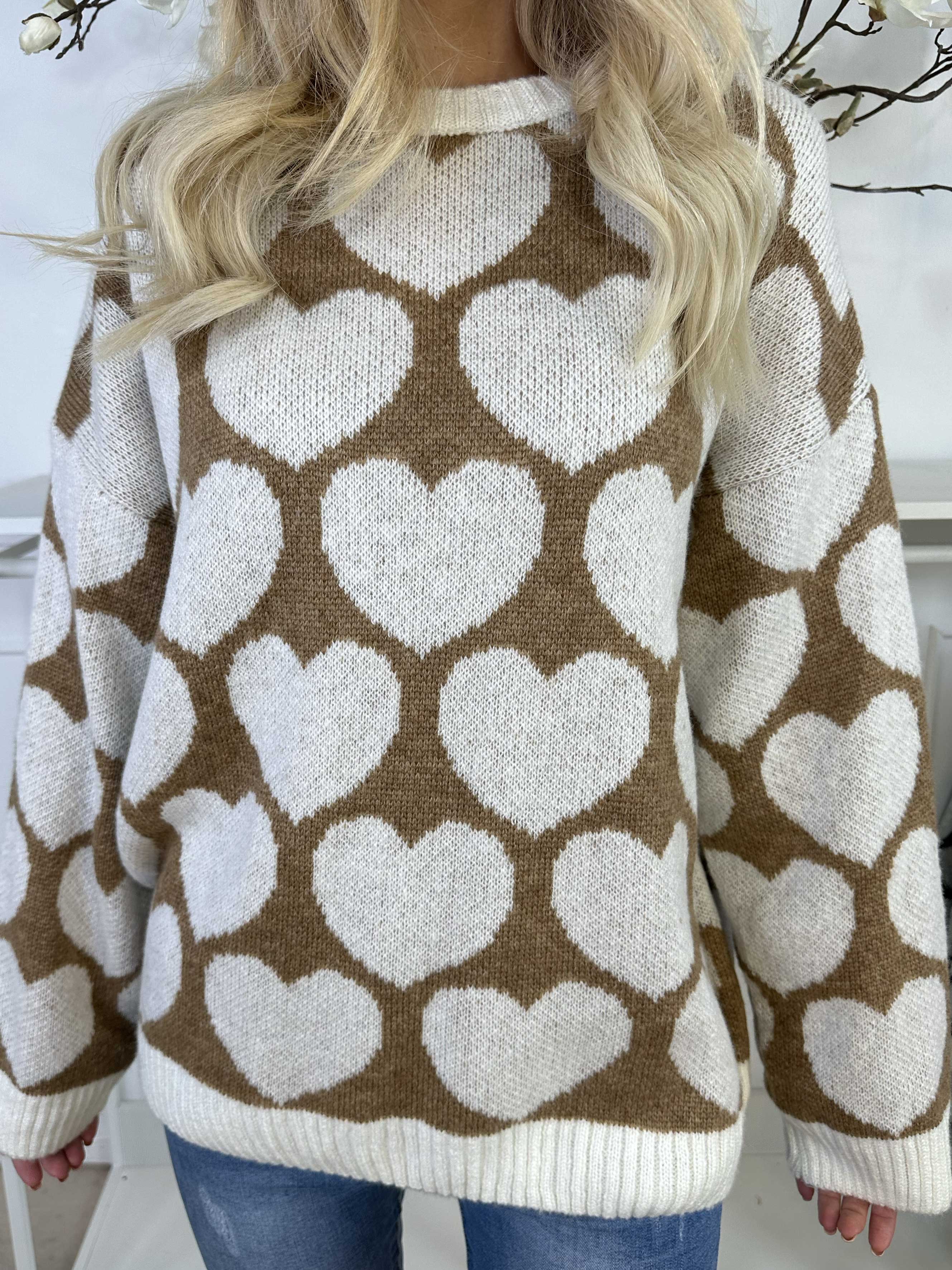 Saidy - Tjock stickad blus med hjärtan